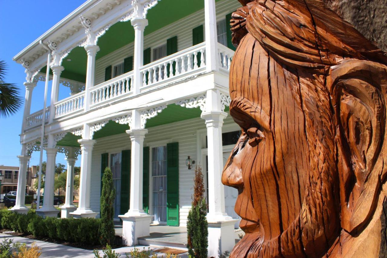 The George Manor Galveston Exterior foto