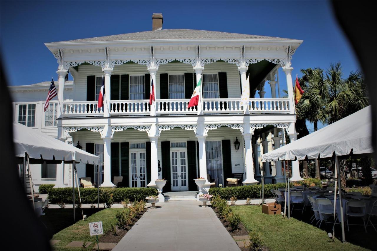 The George Manor Galveston Exterior foto
