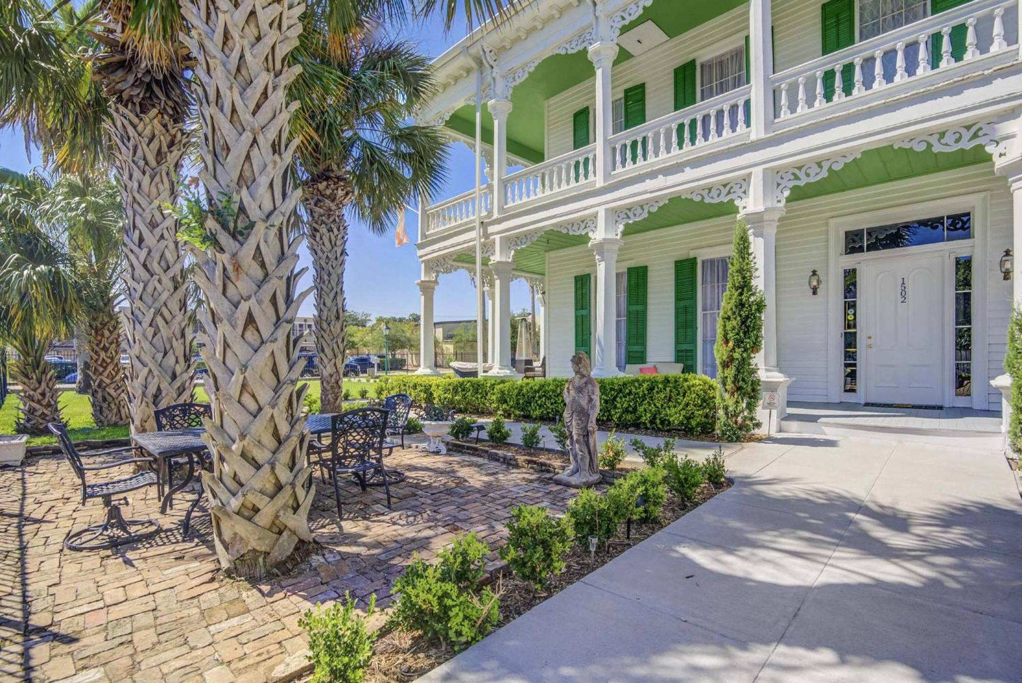 The George Manor Galveston Exterior foto